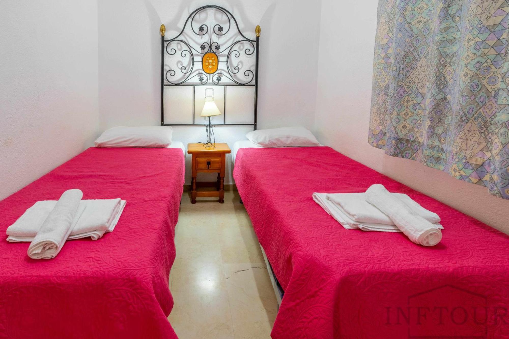 Inftour Medici Apartamento 卡尔佩 外观 照片